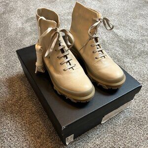 Rag & Bone Shiloh Hiker Boot – Oyster Grey – Women’s Size 6 – New in Box